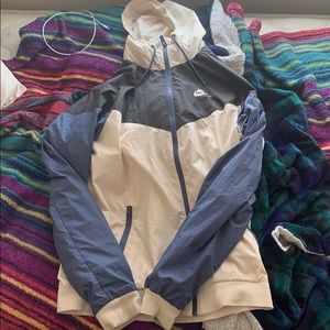 Nike windbreaker
